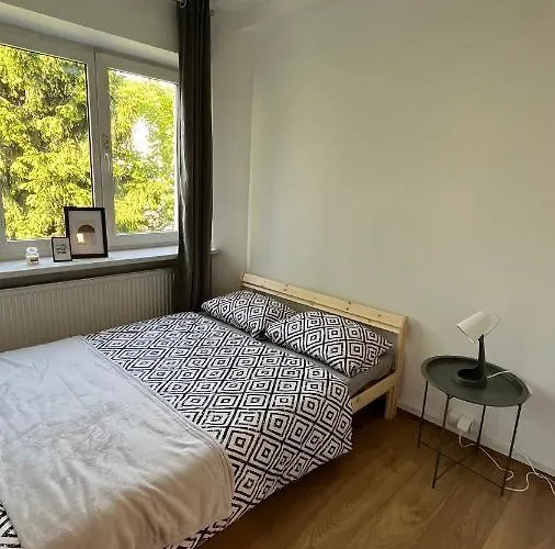 Pokoj s manželskou postelí velikosti king